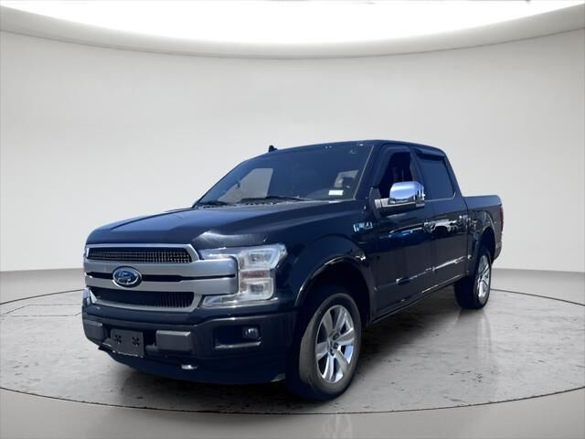 2018 Ford F-150 Platinum — photo 1 of 10