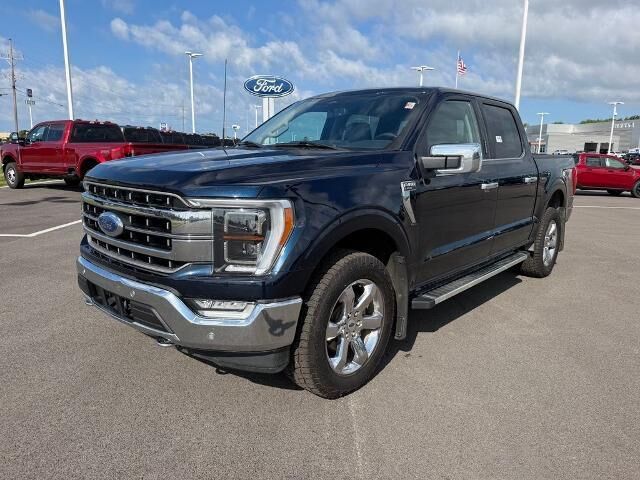 2023 Ford F-150 Lariat — photo 1 of 13