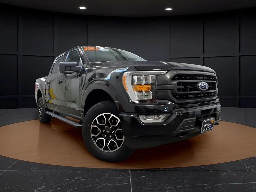 2023 Ford F-150 XLT — photo 1 of 25