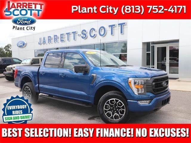2022 Ford F-150 XLT — photo 1 of 13