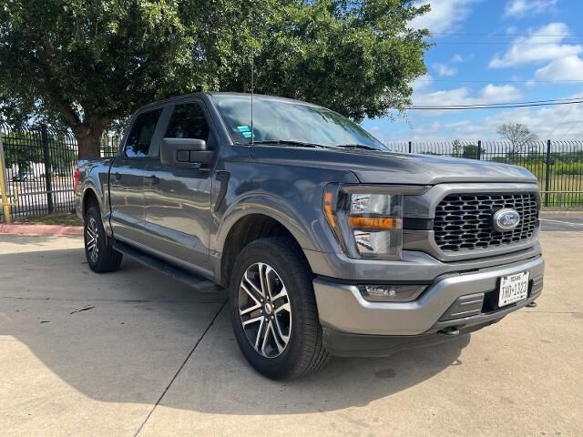 2023 Ford F-150 XL — photo 1 of 8