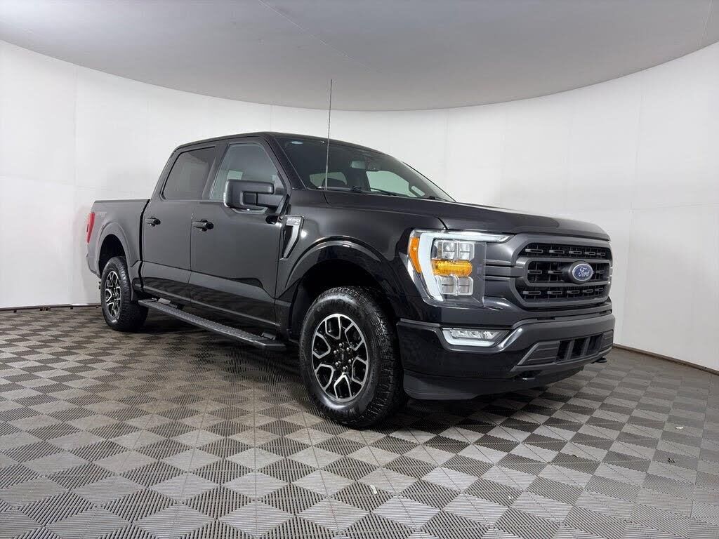 2023 Ford F-150 XLT — photo 1 of 4