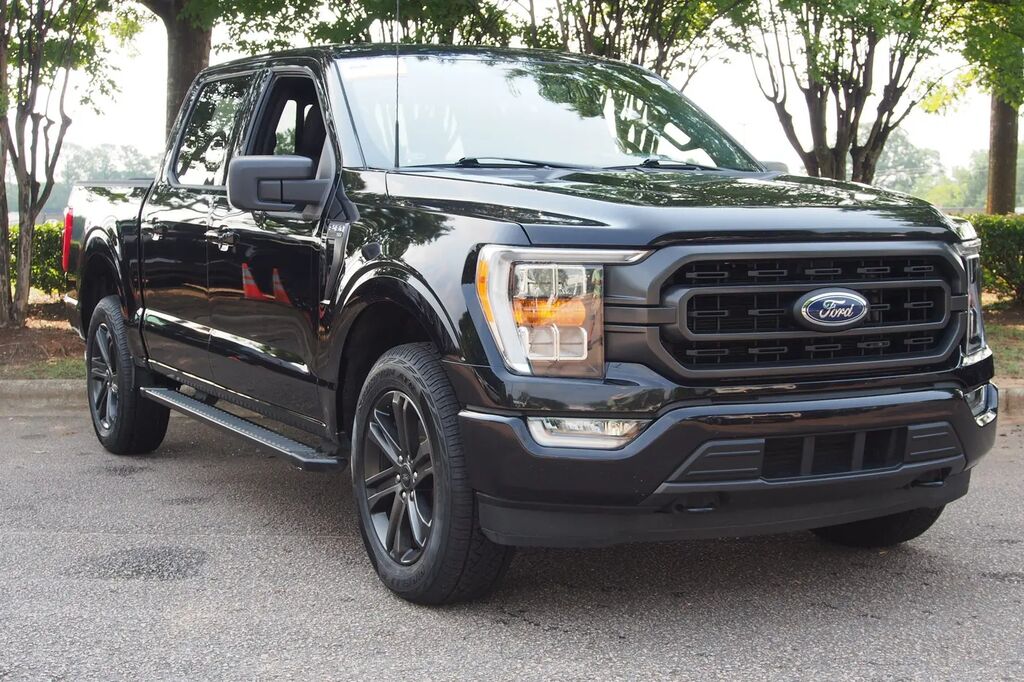 2022 Ford F-150 XLT — photo 1 of 13