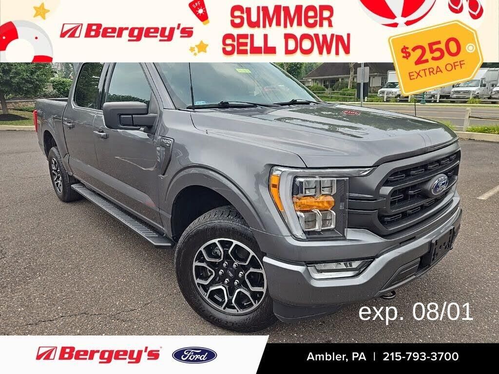 2022 Ford F-150 XLT — photo 1 of 2