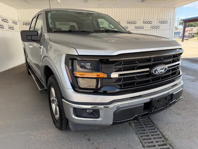2025 Ford F-150 XLT — photo 1 of 13
