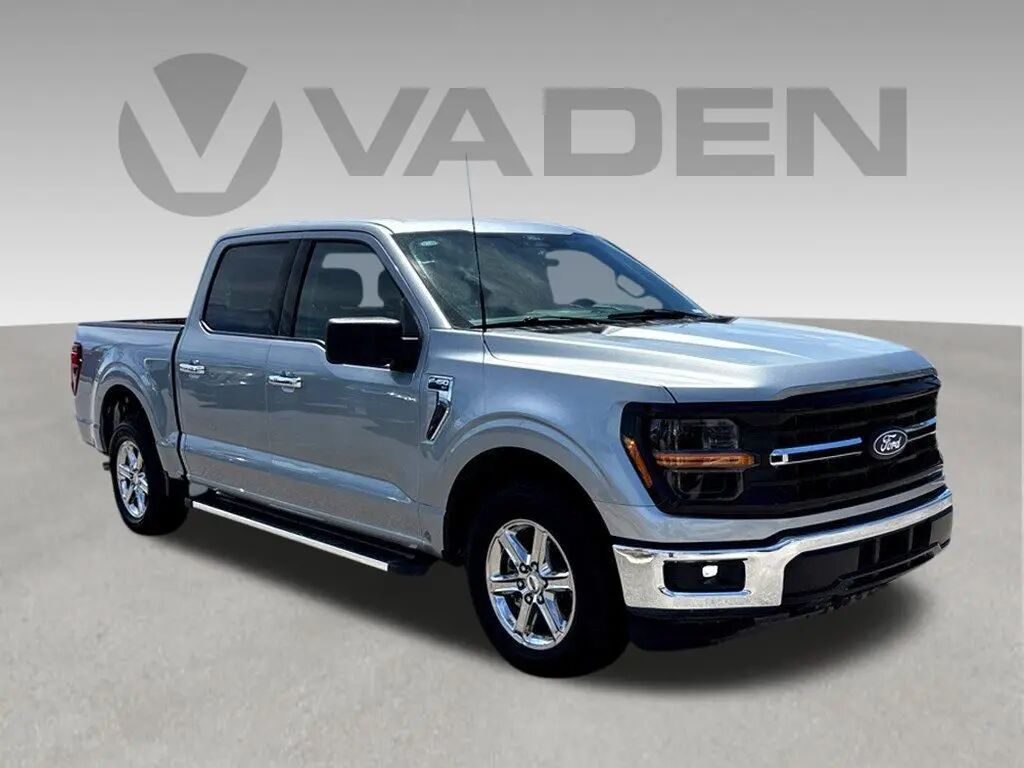 2025 Ford F-150 XLT — photo 1 of 13