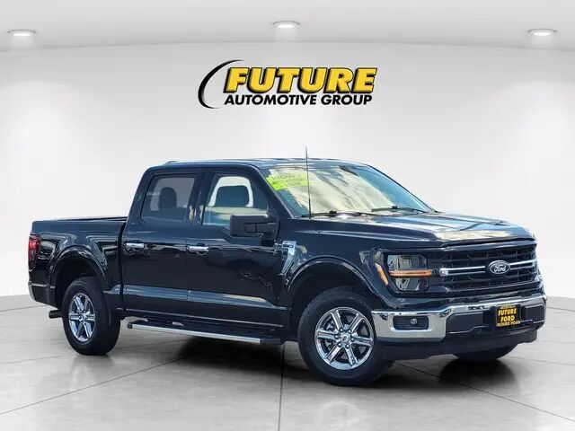 2025 Ford F-150 XLT — photo 1 of 13