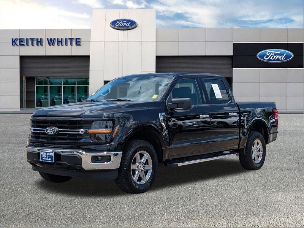 2025 Ford F-150 XLT — photo 1 of 2
