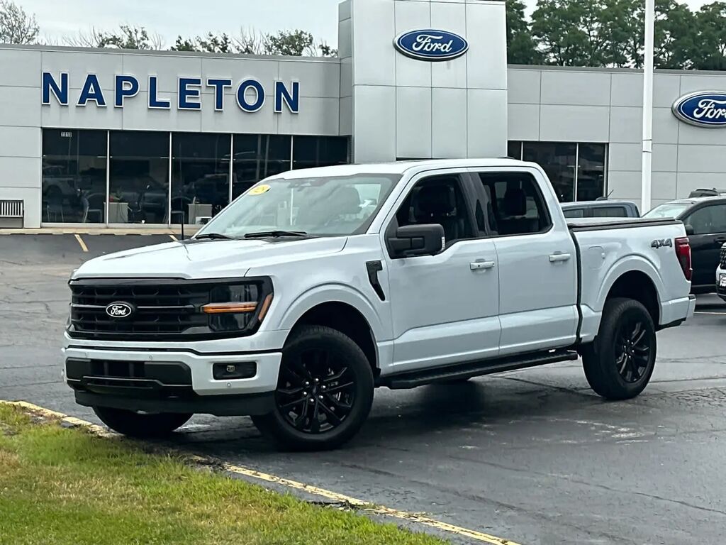 2025 Ford F-150 XLT — photo 1 of 13