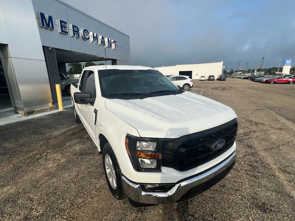 2023 Ford F-150 XL — photo 1 of 12