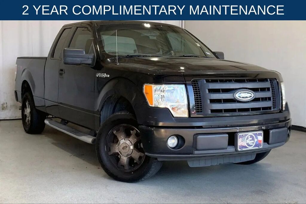 2010 Ford F-150 STX — photo 1 of 13