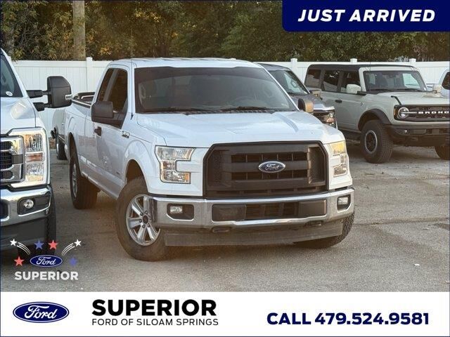 2017 Ford F-150 Lariat — photo 1 of 1