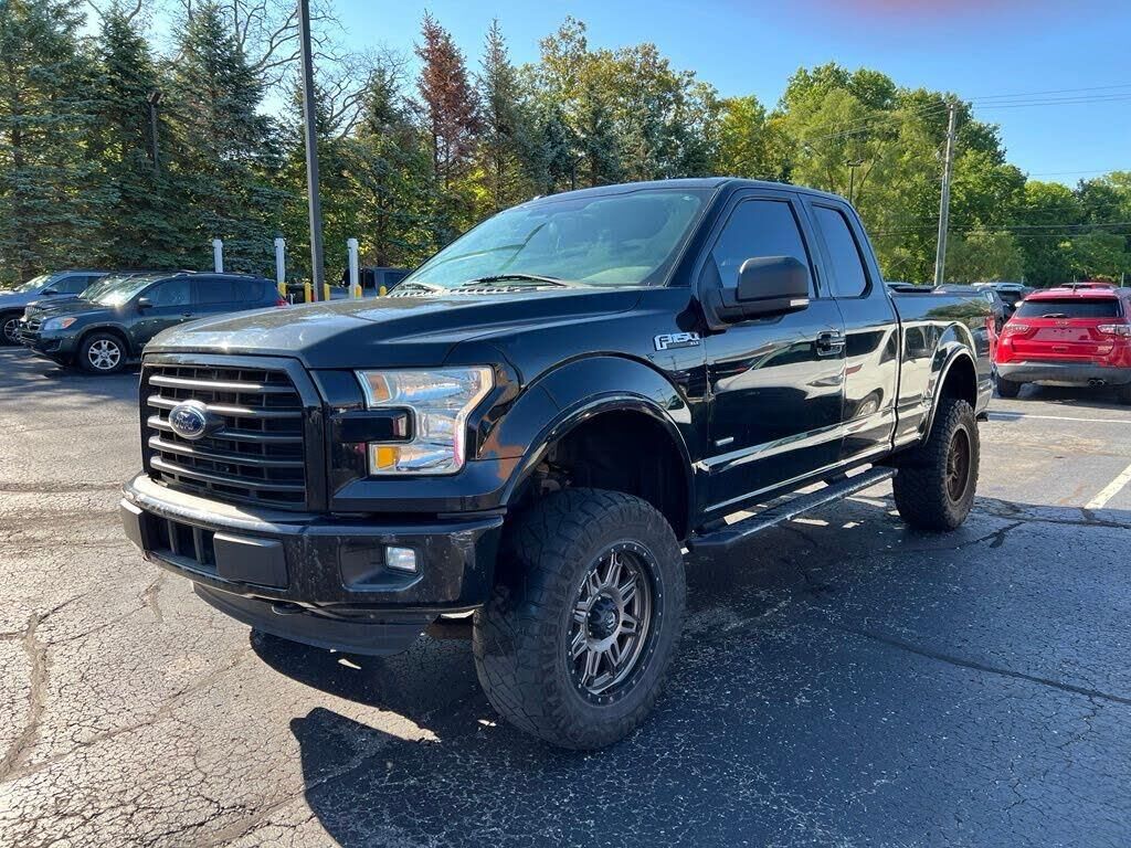 2016 Ford F-150 XLT — photo 1 of 1