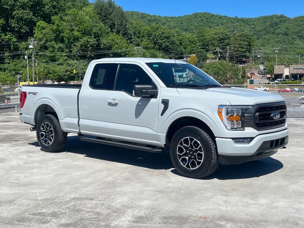 2023 Ford F-150 XLT — photo 1 of 13