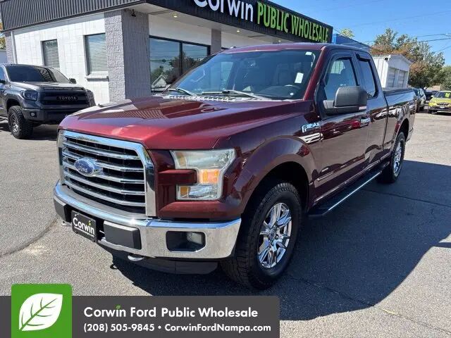 2015 Ford F-150 XLT — photo 1 of 13