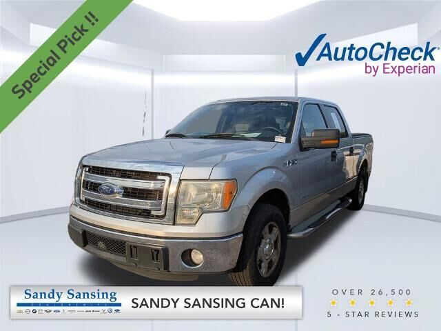2013 Ford F-150 XLT — photo 1 of 13