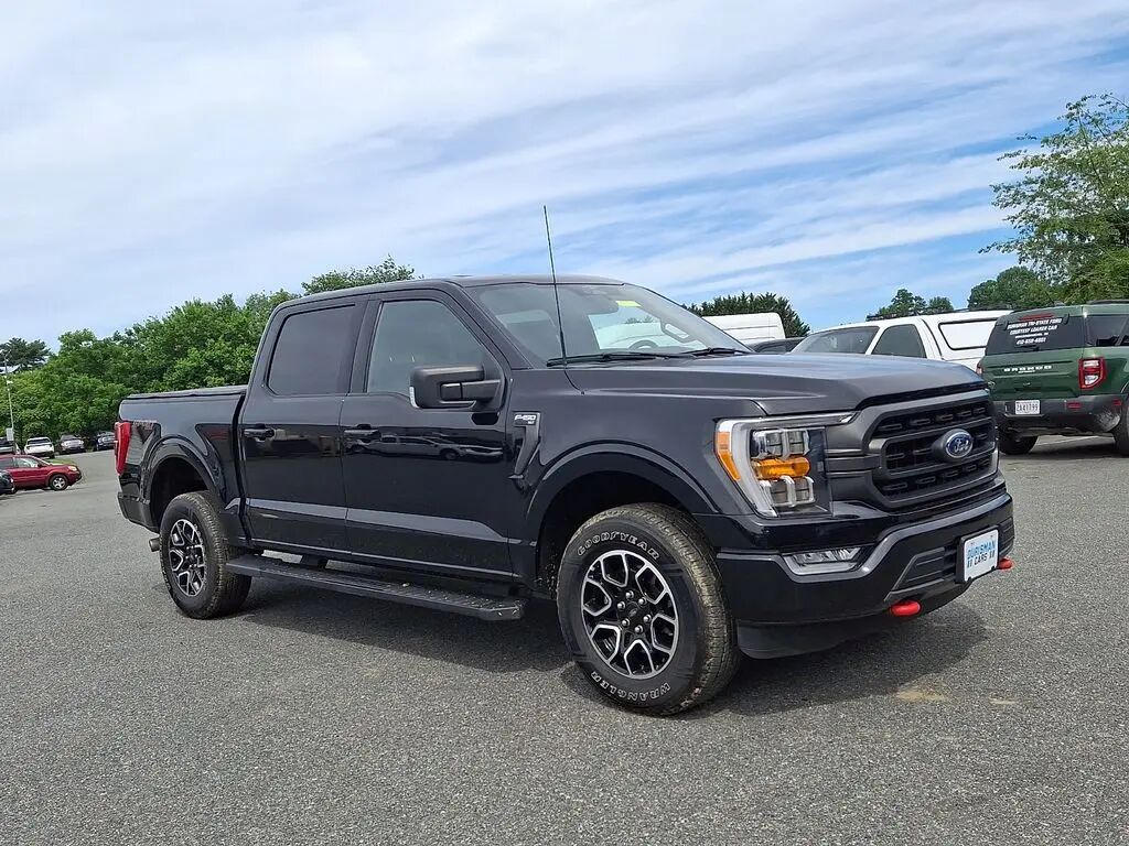 2023 Ford F-150 XLT — photo 1 of 13