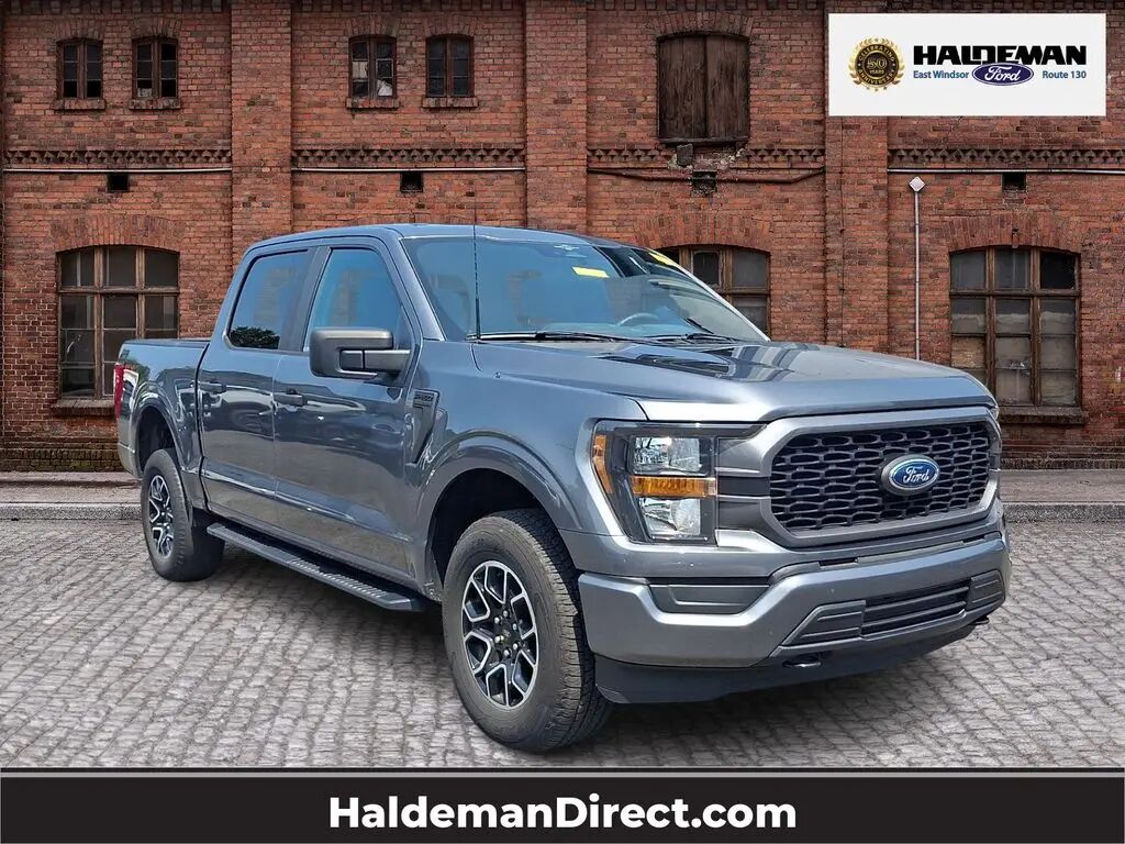 2023 Ford F-150 XL — photo 1 of 10