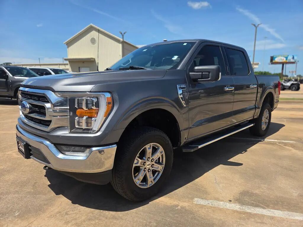 2023 Ford F-150 XLT — photo 1 of 13