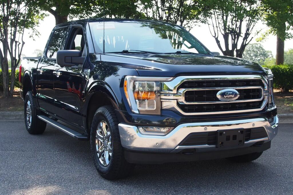 2022 Ford F-150 XLT — photo 1 of 2