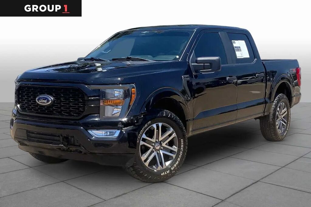 2023 Ford F-150 XL — photo 1 of 12