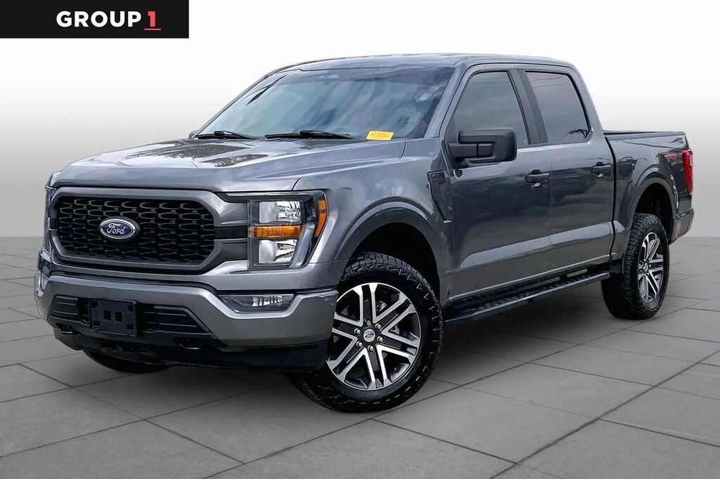 2023 Ford F-150 XL — photo 1 of 12