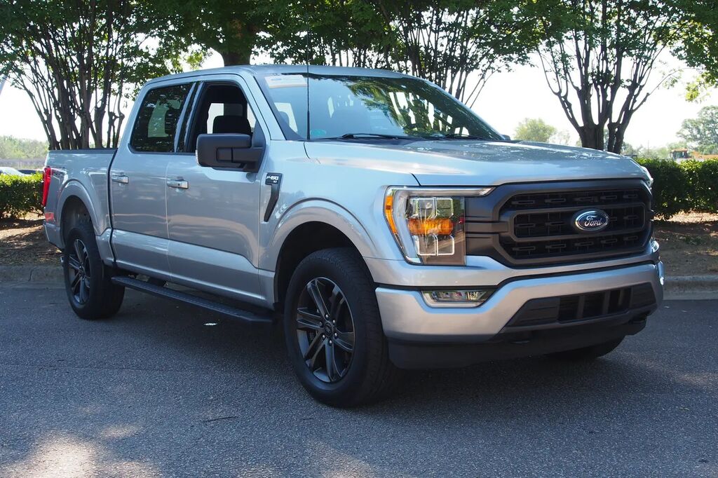 2022 Ford F-150 XLT — photo 1 of 13