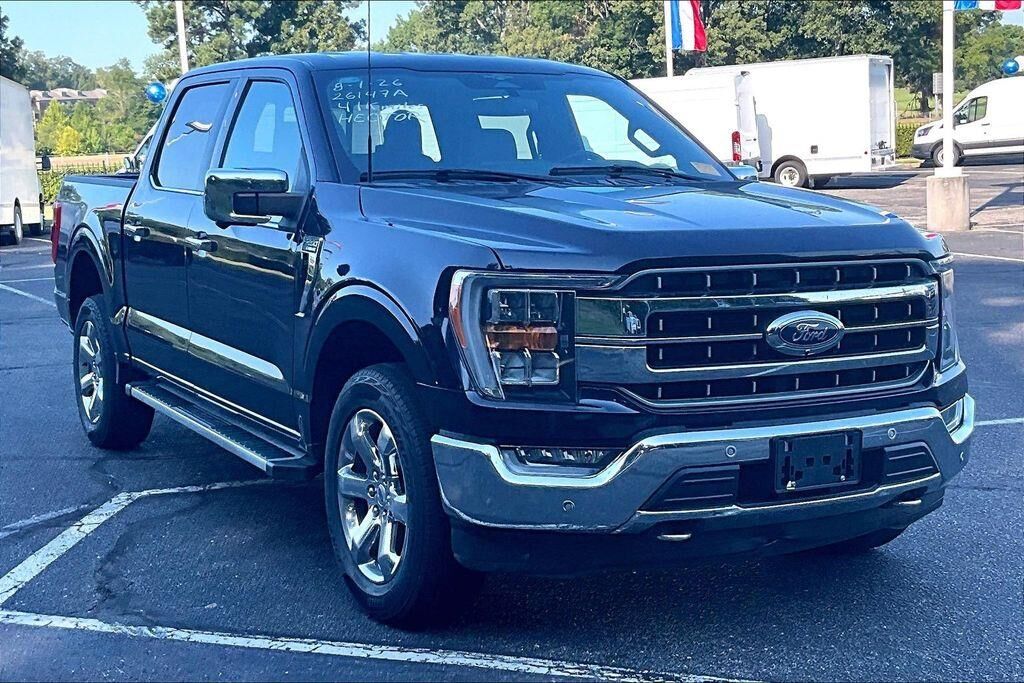 2023 Ford F-150 Lariat — photo 1 of 14