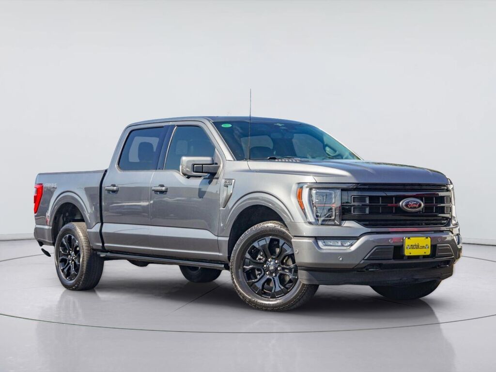 2023 Ford F-150 Platinum — photo 1 of 2