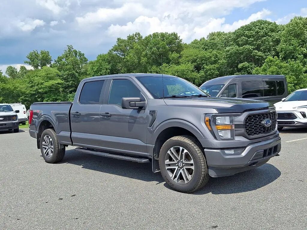 2023 Ford F-150 XL — photo 1 of 13