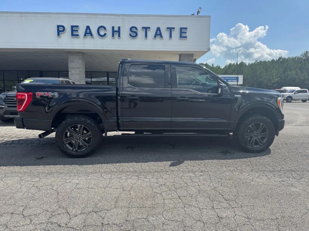 2021 Ford F-150 XLT — photo 1 of 13