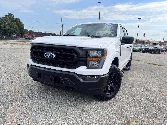 2023 Ford F-150 XL — photo 1 of 13