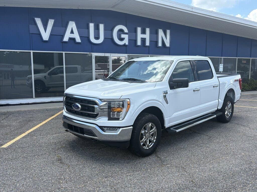 2023 Ford F-150 Platinum — photo 1 of 1