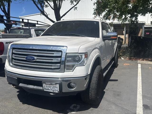 2013 Ford F-150 Lariat — photo 1 of 2