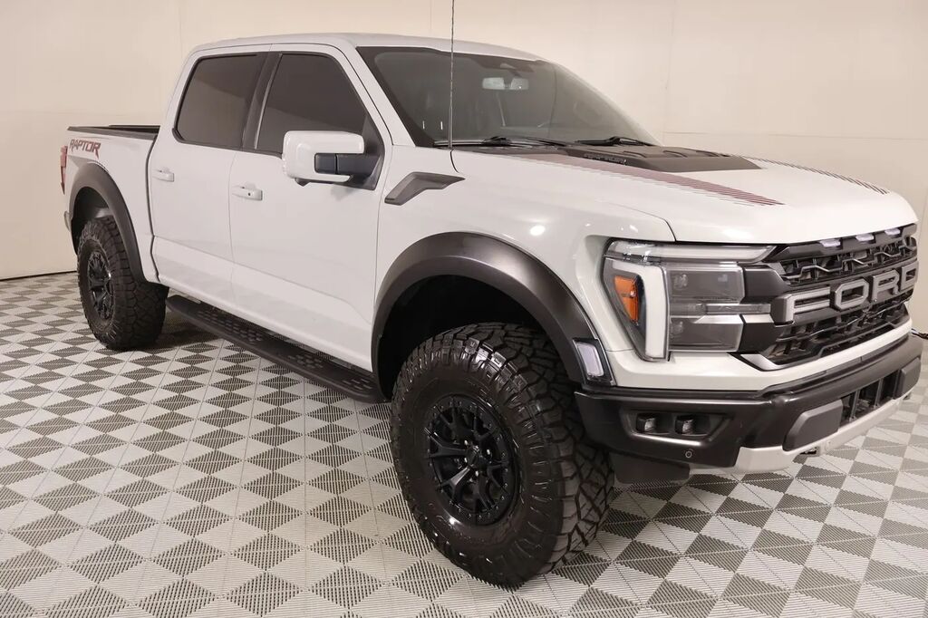 2024 Ford F-150 Raptor — photo 1 of 13