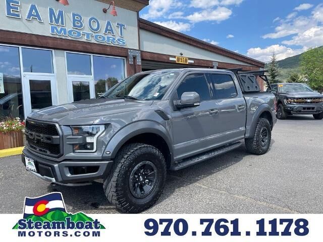 2018 Ford F-150 Raptor — photo 1 of 2