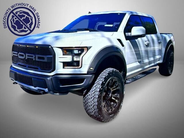 2020 Ford F-150 Raptor