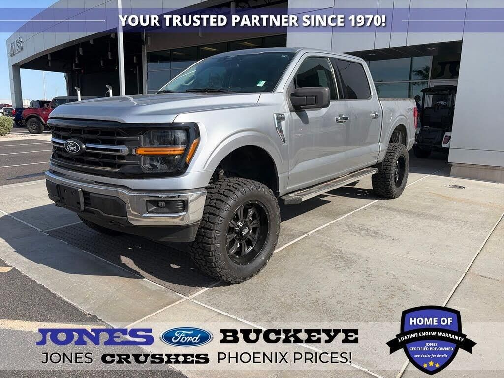 2025 Ford F-150 XLT — photo 1 of 2