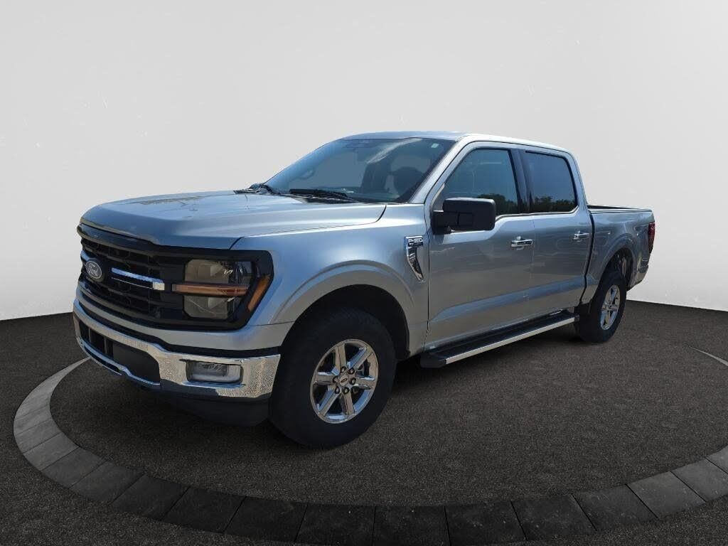 2025 Ford F-150 XLT — photo 1 of 1