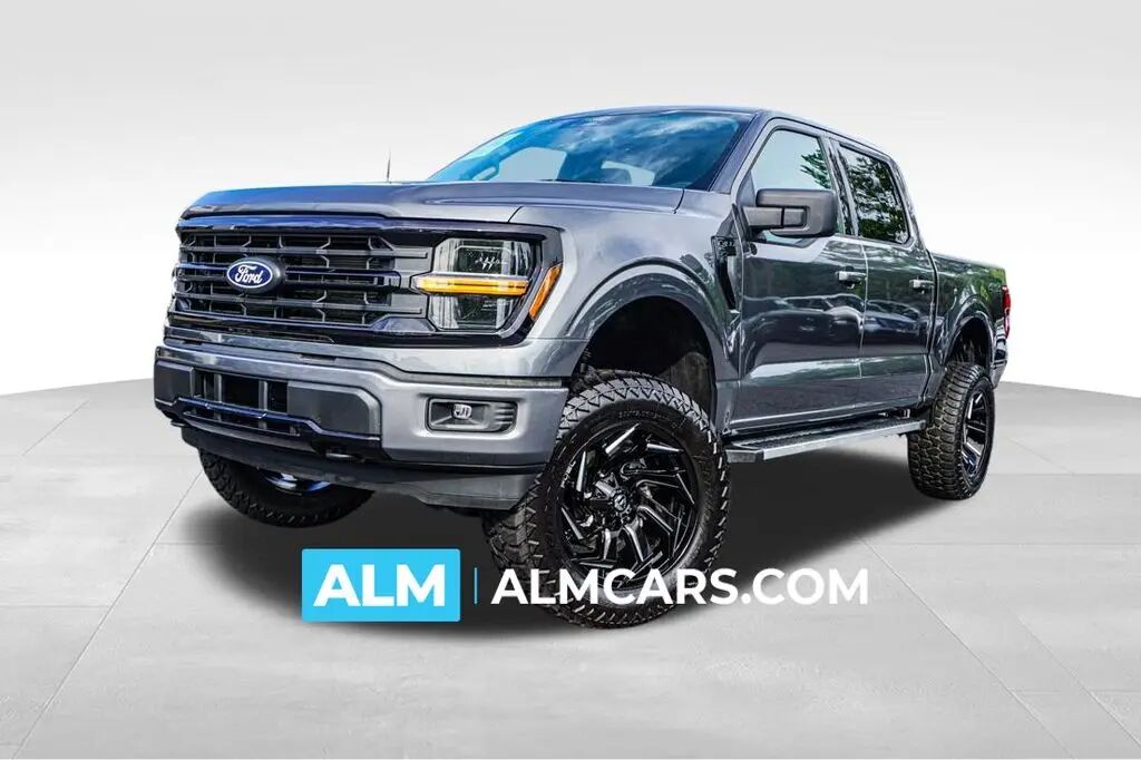 2025 Ford F-150 XLT — photo 1 of 11