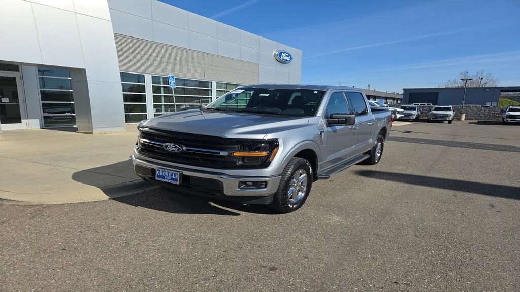 2025 Ford F-150 XLT — photo 1 of 13