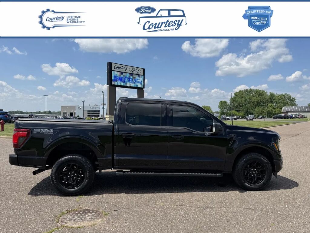 2024 Ford F-150 XLT — photo 1 of 13
