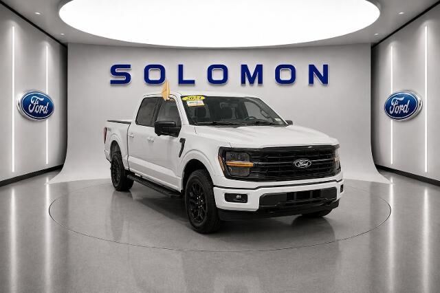 2024 Ford F-150 XLT — photo 1 of 2