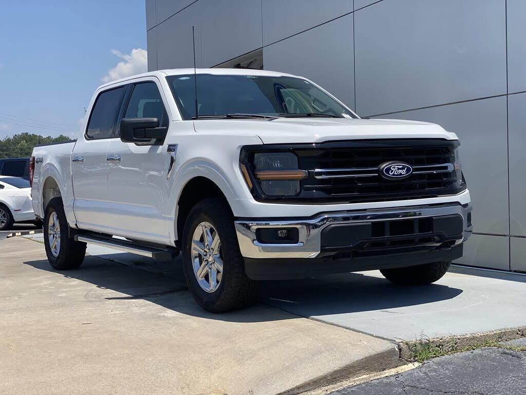 2025 Ford F-150 XLT — photo 1 of 1