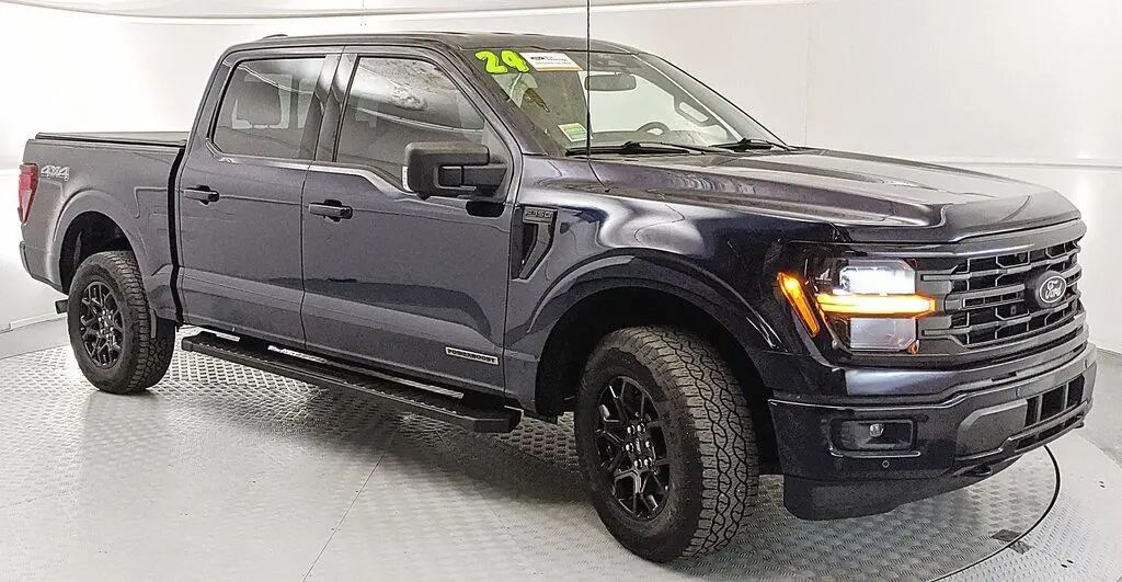 2024 Ford F-150 XLT — photo 1 of 13