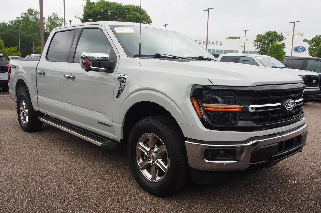 2024 Ford F-150 XLT — photo 1 of 13
