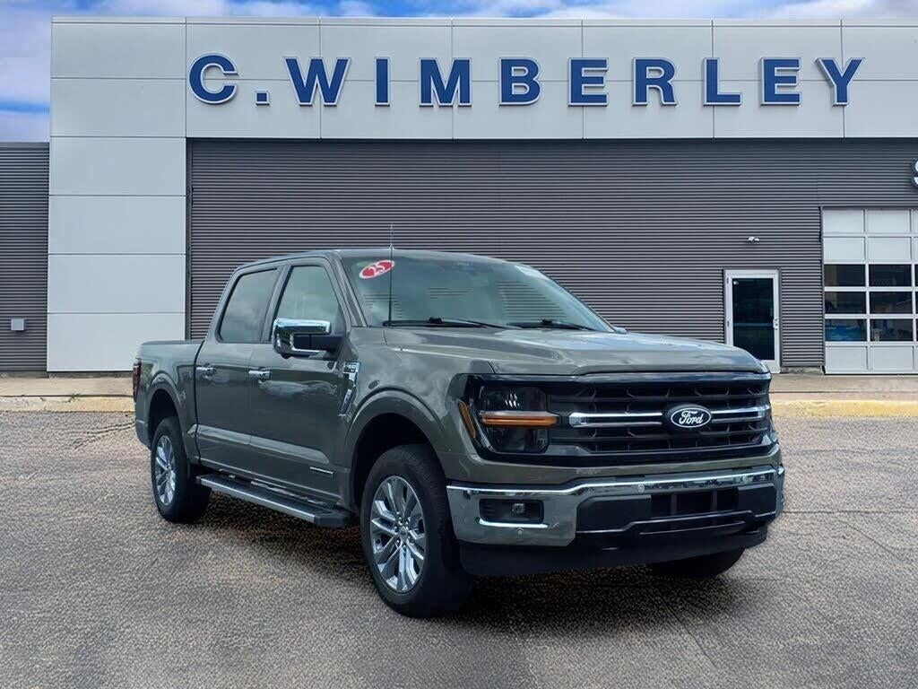 2025 Ford F-150 XLT — photo 1 of 2