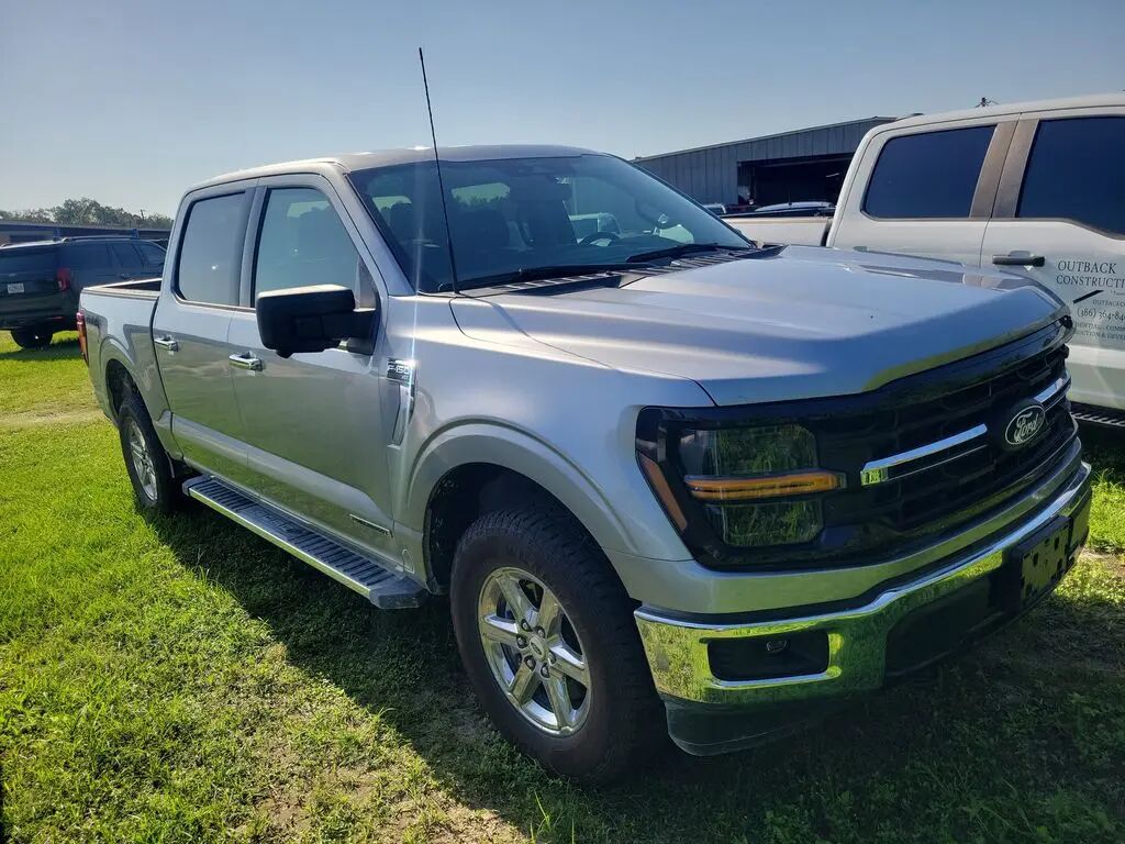 2024 Ford F-150 XLT — photo 1 of 42