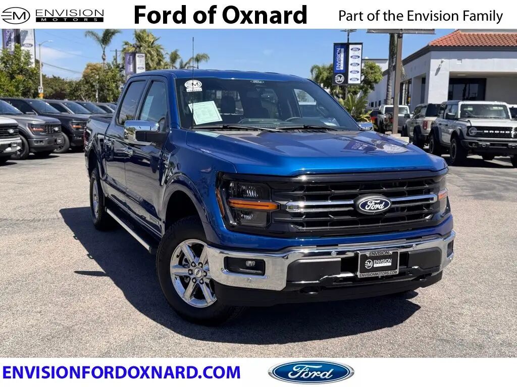 2025 Ford F-150 XLT — photo 1 of 13