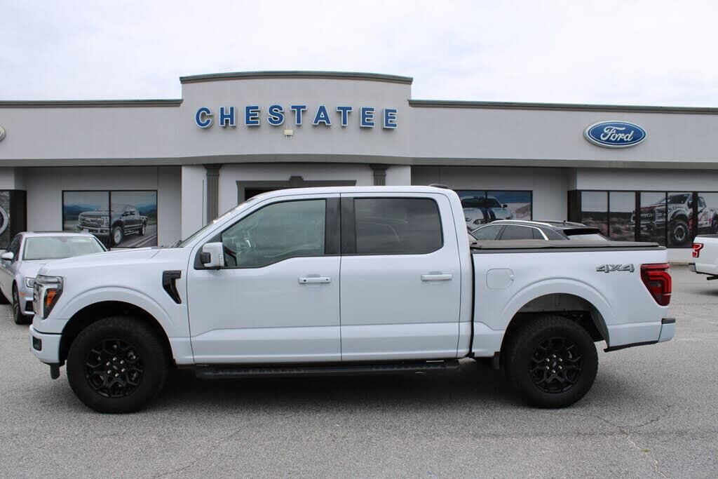 2025 Ford F-150 Lariat — photo 1 of 1
